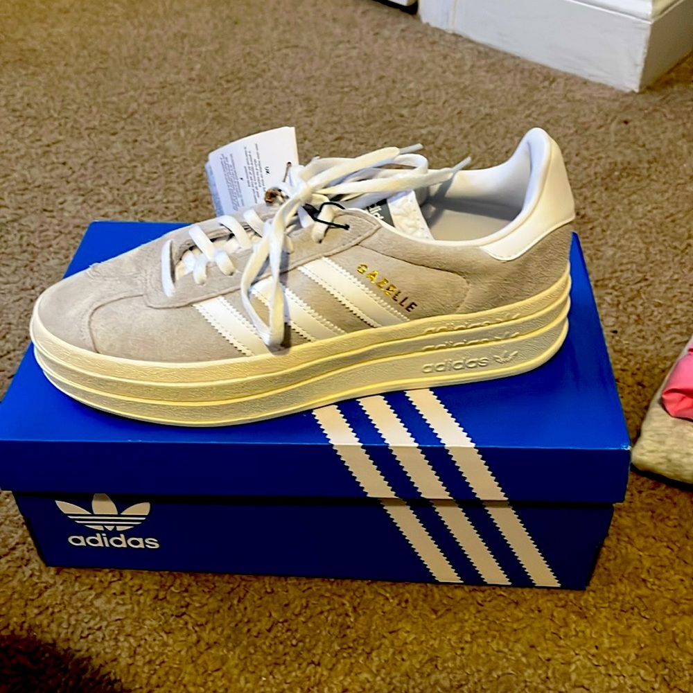 Adidas gazelle sneakers